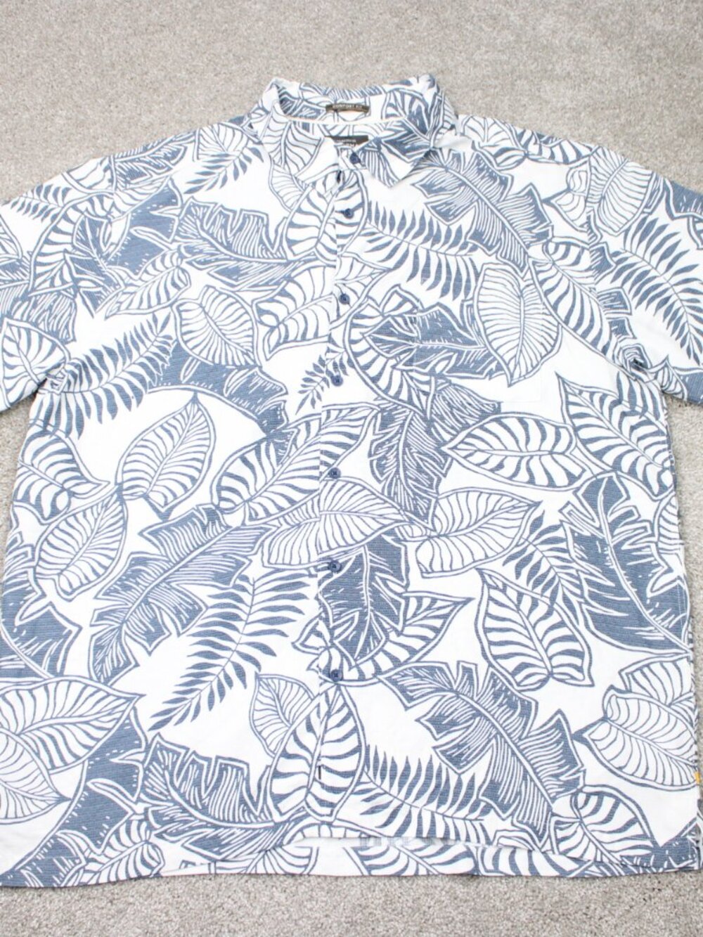 Quiksilver Waterman Shirt Mens 2XL XXL Blue Comfort Fit Hawaiian Short Sleeve